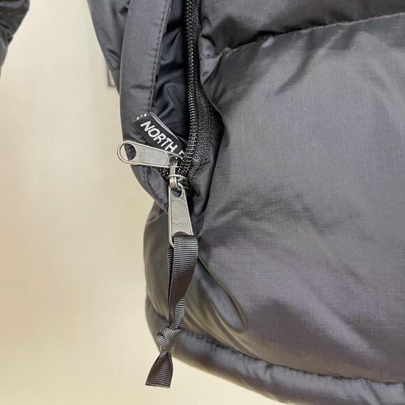 Men's The North Face Black down jacket - Picture 4 of 7